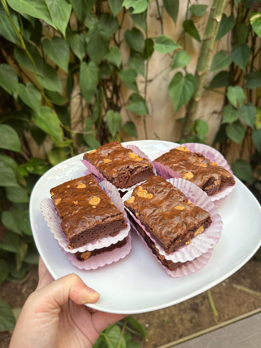 peanut butter brownies (box of 8)