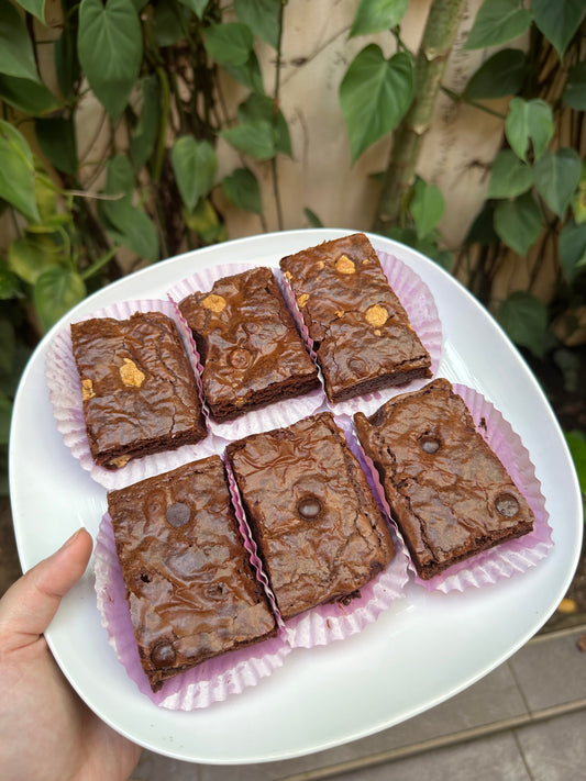 mixed brownies (box of 6)